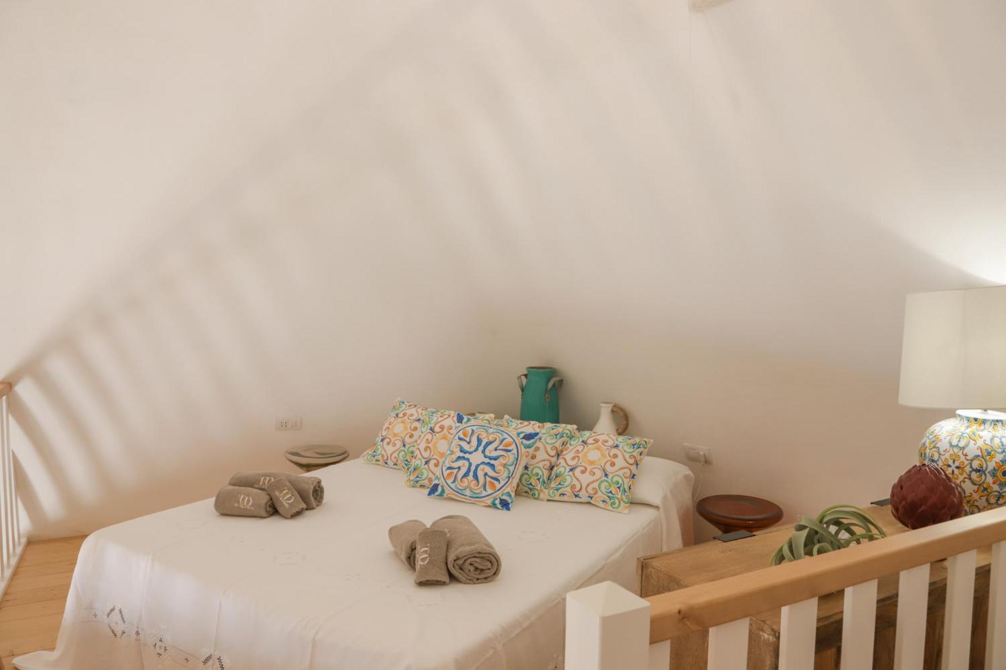 Td Trullo Roverella Charming Trullo With Pool Castellana Grotte Exterior foto